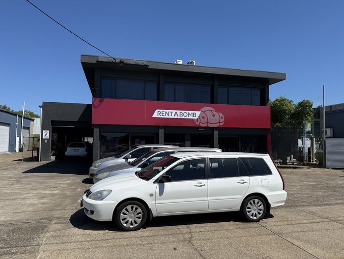 brisbane-car-rental-business-for-sale-with-mechancial-workshop-1