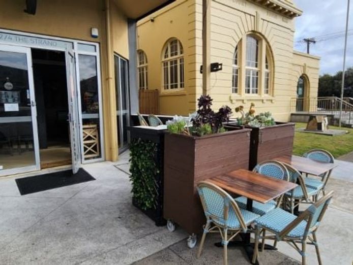 restaurant-for-sale-0