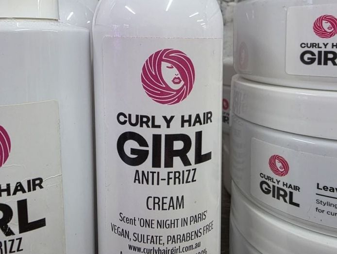 e-commerce-curly-hair-products-amp-accessories-thriving-business-work-from-home-0