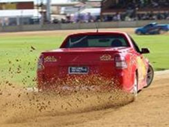 rare-and-exceptional-v8-ute-challenge-and-motorsport-entertainment-enterprise-8