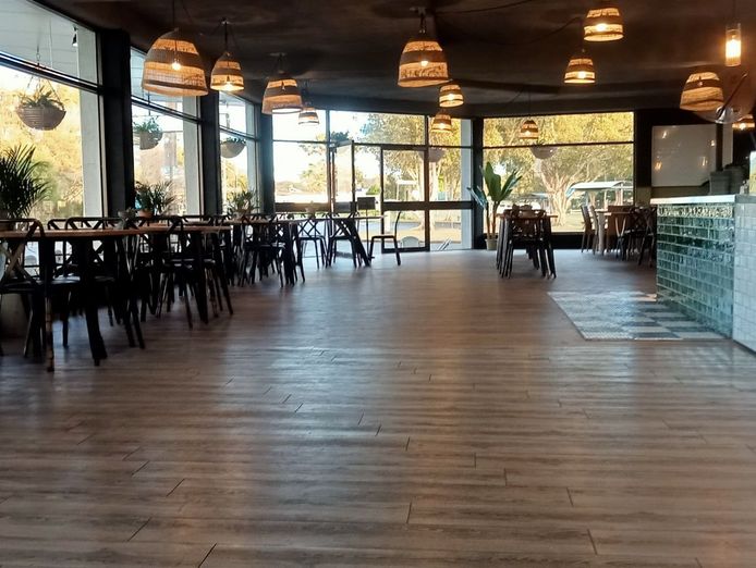 iconic-riverside-location-8