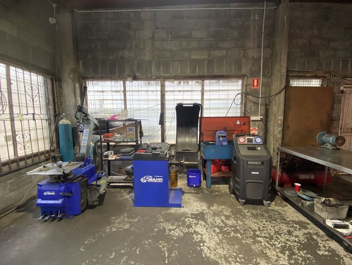 brisbane-car-rental-business-for-sale-with-mechancial-workshop-5