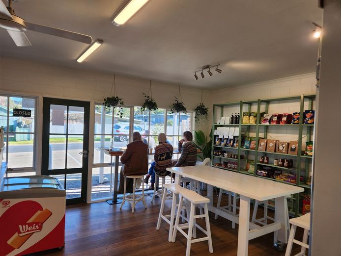 newly-renovated-cafe-amp-general-store-on-the-mornington-peninsula-3