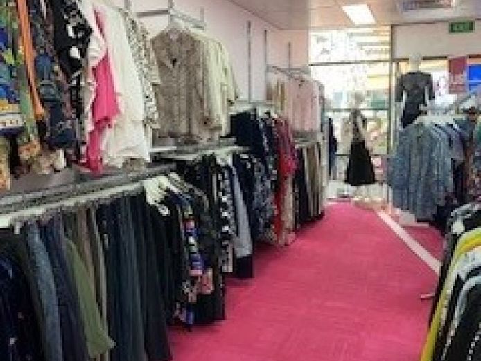 thriving-fashion-boutique-a-community-focused-social-hub-5