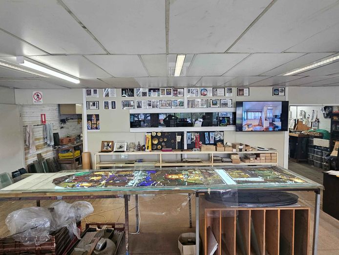 well-established-amp-fully-equipped-stained-glass-business-lismore-nsw-0