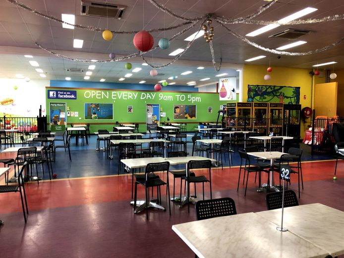 lollipops-playland-and-cafe-springwood-indoor-playcentre-playground-1