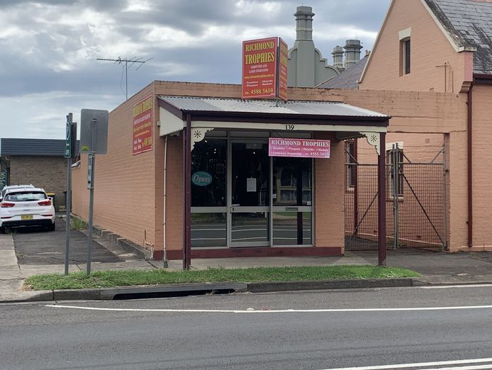 established-trophy-amp-engraving-business-in-prime-richmond-location-0