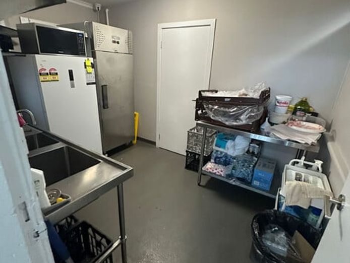 cafe-opportunity-newly-renovated-amp-ready-to-profit-3