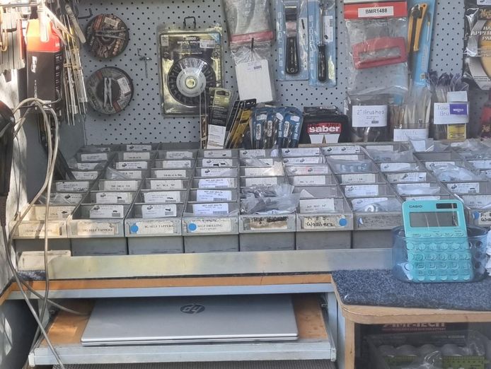 profitable-mobile-automotive-fasteners-business-flexible-7