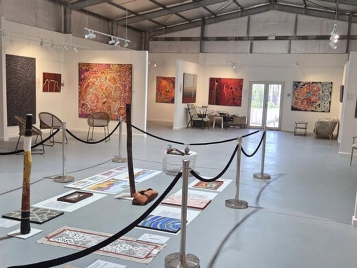 renowned-aboriginal-art-gallery-4
