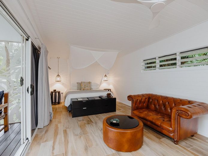 daintree-rainforest-luxe-eco-lodge-for-sale-2