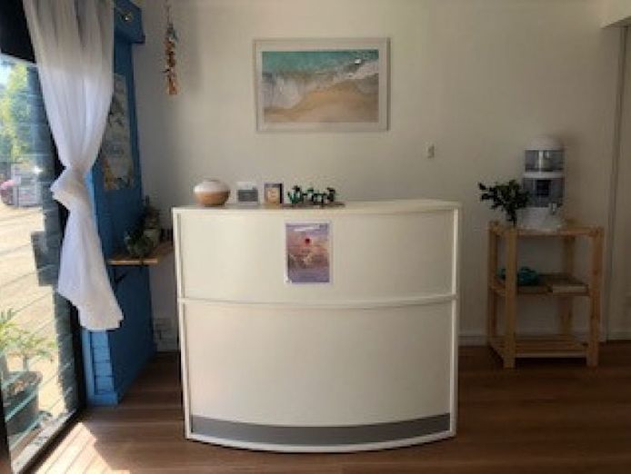 the-massage-hub-with-luxury-clinic-space-6