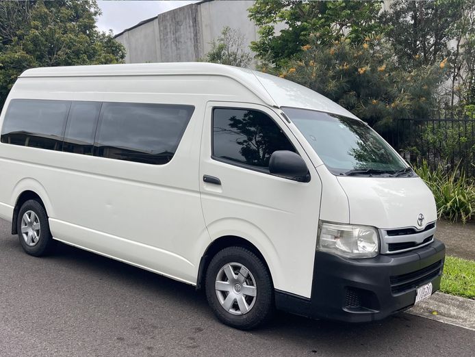 sunshine-coast-tour-amp-charter-business-three-brands-one-opportunity-9