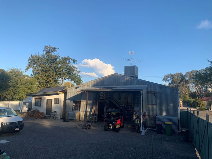 stihl-honda-amp-more-dealership-including-full-workshop-amp-residence-1