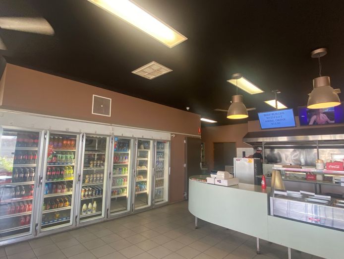 thriving-takeaway-caf-in-high-traffic-location-endless-potential-2
