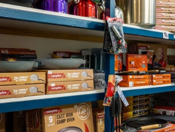 unique-retail-opportunity-in-small-coastal-town-4