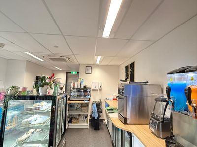 cafe-kiosk-convenience-store-0