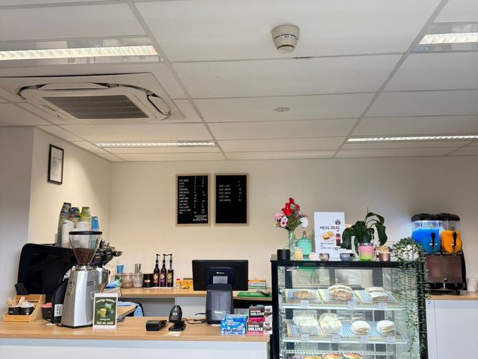 cafe-kiosk-convenience-store-1