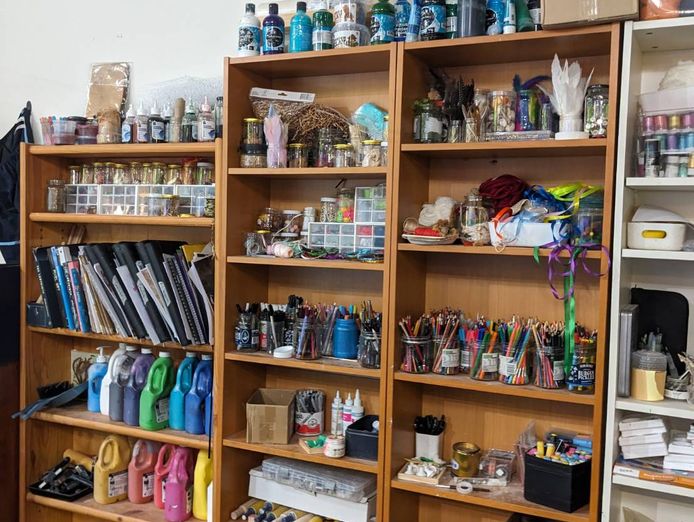 art-studio-for-kids-adult-education-5