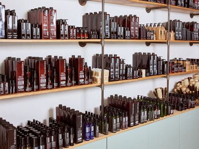 established-organic-hair-salon-prime-redfern-location-turnkey-business-4