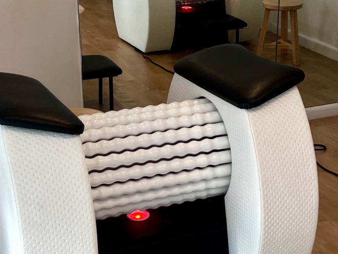 established-boutique-wellness-recovery-lymphatic-drainage-studio-6