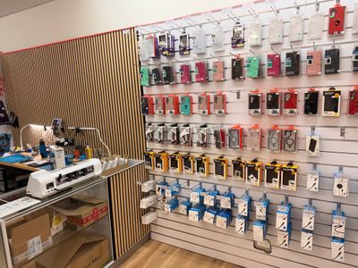 established-phone-repair-business-prime-shopping-centre-location-4