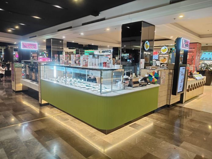 self-serve-frozen-yogurt-business-for-sale-westfield-parramatta-0