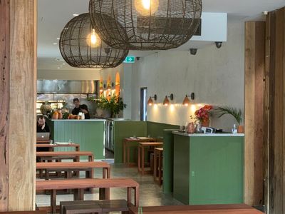 established-high-turnover-restaurant-in-prime-coogee-beach-location-0