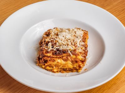 established-italian-restaurant-pizzeria-balmain-darling-street-2