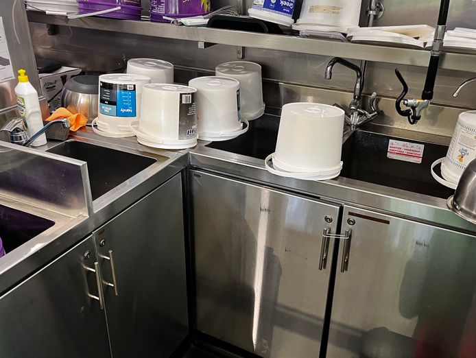 fully-fitted-food-business-at-university-equipment-fit-out-included-1