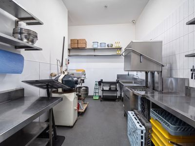 established-asian-street-food-restaurant-sunshine-coast-7