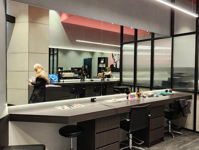 profitable-established-hair-salon-prime-south-yarra-location-2