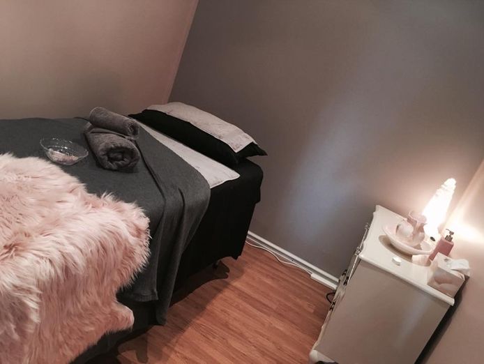 established-holistic-beauty-business-roleystone-1