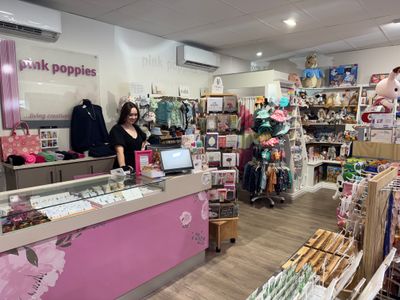 established-fashion-gift-lifestyle-boutique-stanthorpe-3