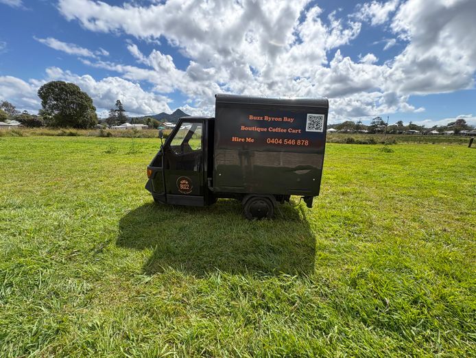turnkey-mobile-cafe-brand-for-sale-byron-bay-0