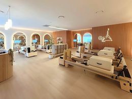 Established @Pilates 24/7 studio - Miami, Gold Coast 200+