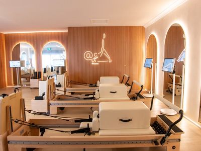 established-pilates-24-7-studio-miami-gold-coast-200-4