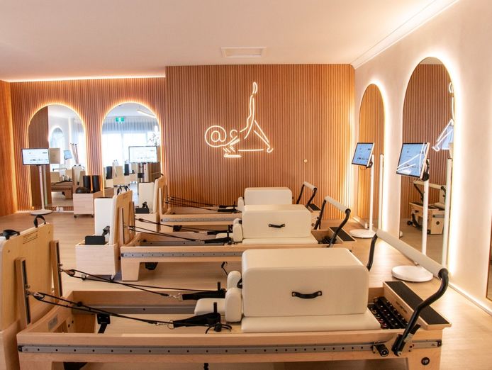 established-pilates-24-7-studio-miami-gold-coast-200-4
