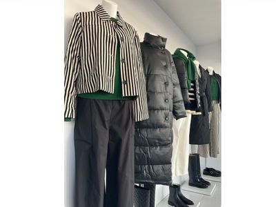 a-rare-opportunity-to-own-la-mode-first-time-ever-offered-for-sale-6