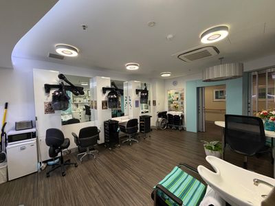 hairdressing-salon-operator-lease-and-operate-opportunity-2