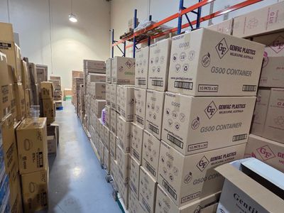 wholesale-distributor-packaging-cleaning-products-to-restaurants-commercial-4