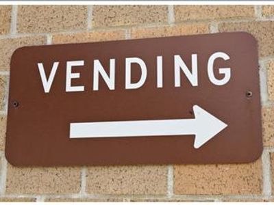 credit-card-vending-machine-business-ausbox-vending-group-perth-100-staff-5