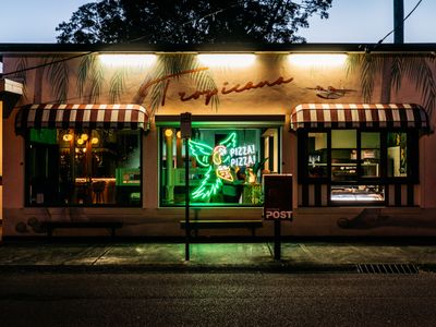 own-a-pizza-institution-on-the-central-coast-9