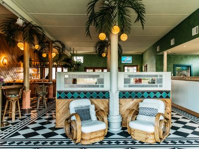 own-a-pizza-institution-on-the-central-coast-2
