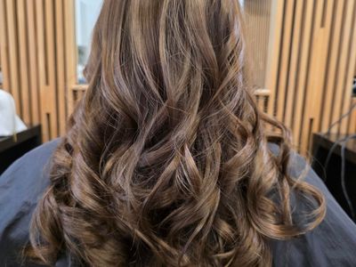 established-owner-operated-hair-salon-for-sale-woy-woy-central-coast-0