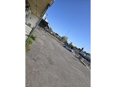 turnkey-hair-beauty-salon-for-sale-low-rent-long-term-lease-clearview-sa-2