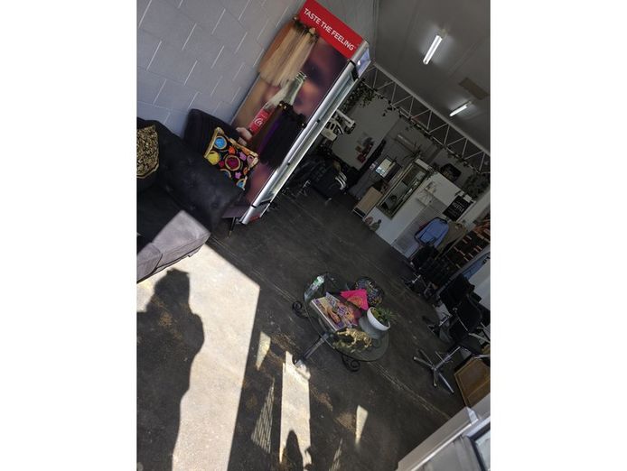 turnkey-hair-beauty-salon-for-sale-low-rent-long-term-lease-clearview-sa-5