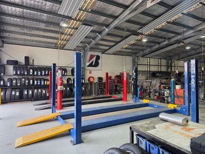 lavington-tyres-and-exhaust-centre-3