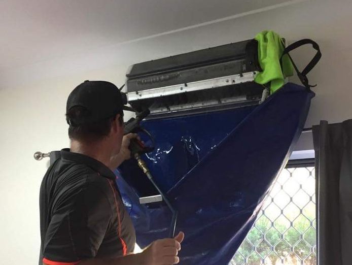 carpet-upholstery-air-conditioner-cleaning-business-whitsundays-qld-5