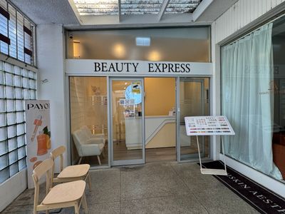 renovated-beauty-salon-fit-out-equipment-for-sale-burwood-0